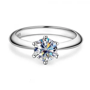 Bague Solitaire Moissanite